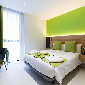 Hotell Mg Poniente